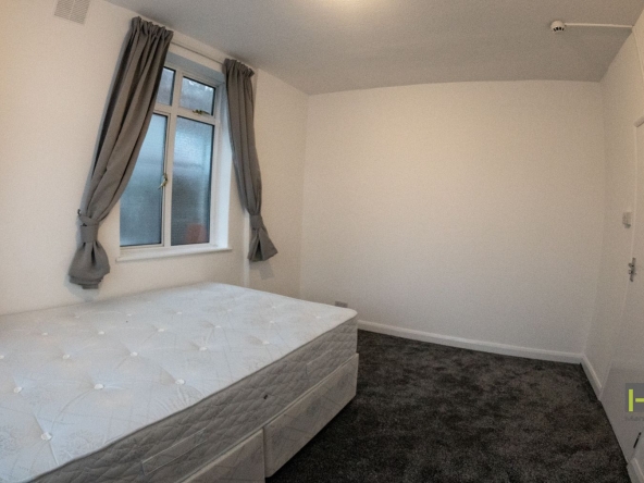 1025at638349888950000000