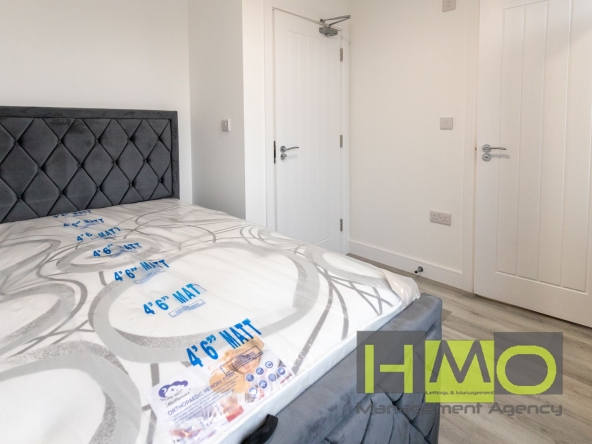 1583at638732333020000000